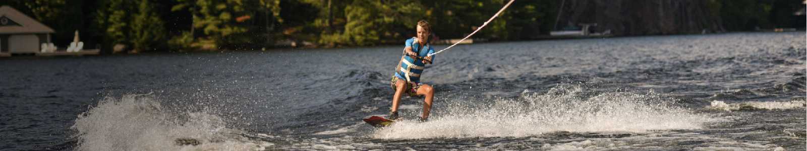 camper waterskiing